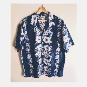 Men's Hawaii floral button down shirt, short sleev